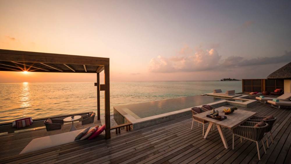 content/hotel/Four Seasons Kuda Huraa/Accommodation/Sunset 2 Bedroom Water Suite/FSKudaHuraa-Acc-Sunset2BWaterSuite-01.jpg